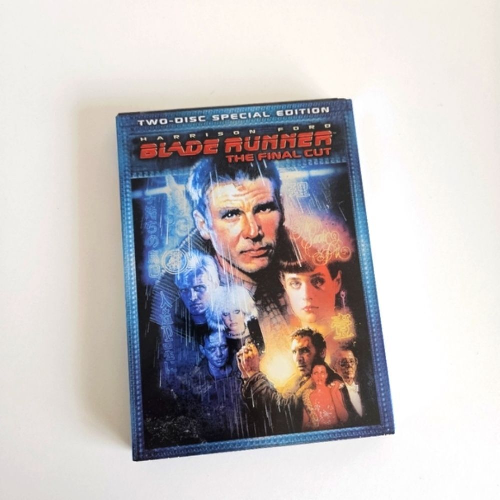 Blade Runner The Final Cut Two-Disc Special Edition DVD Warner Bros Media